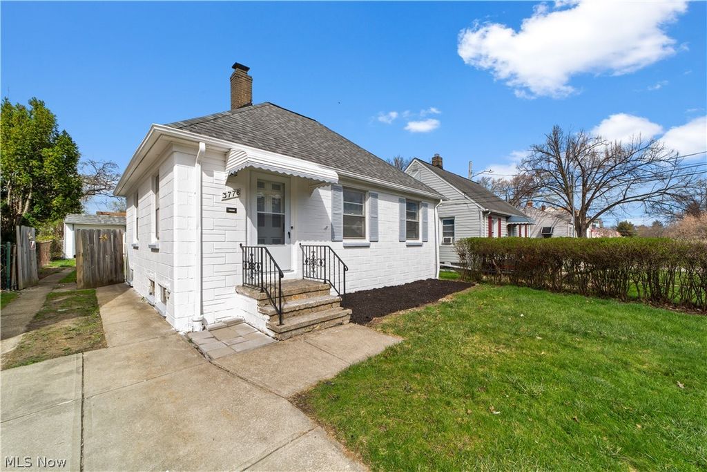 Photo of 3778 Highland Road, Cleveland, OH 44111 (MLS # 5200318)