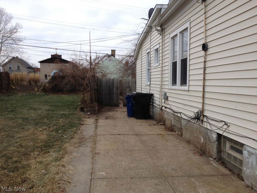 Eckart Alger & Marshall - Residential