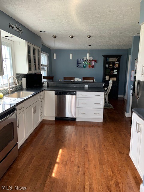 Colonial Colony - Residential