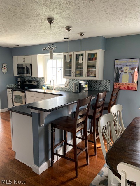 Colonial Colony - Residential