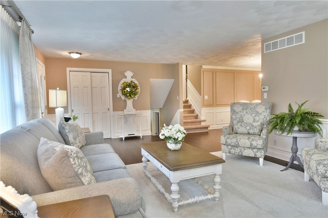 Hills & Dales - Residential