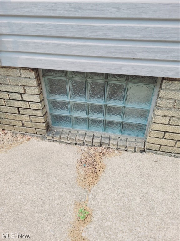 Van De Boe Hager Beverly Park Su - Residential Income