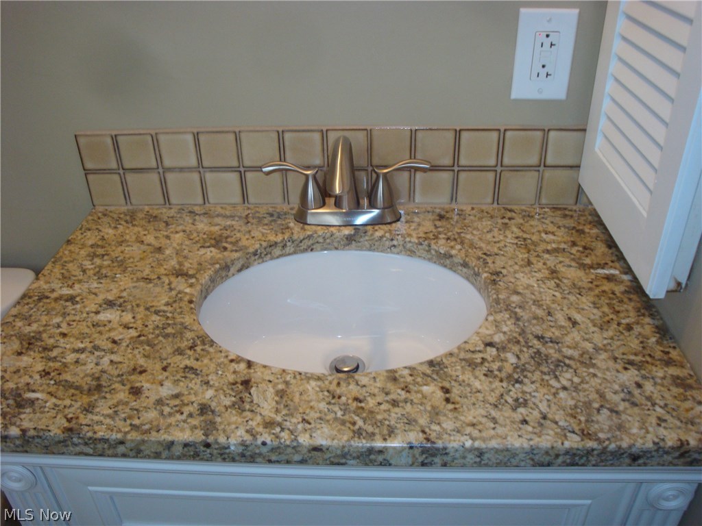 Little Mountain 07 - Residential