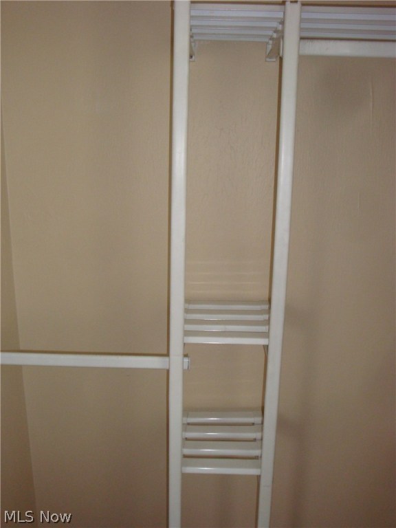 Little Mountain 07 - Residential