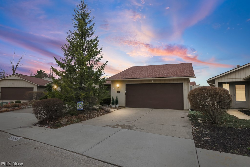 Meadows Condo - Residential