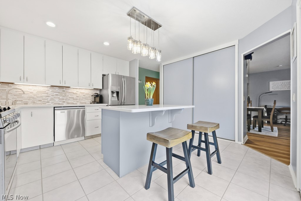 Meadows Condo - Residential