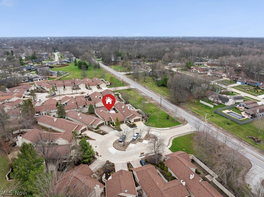 Meadows Condo - Residential