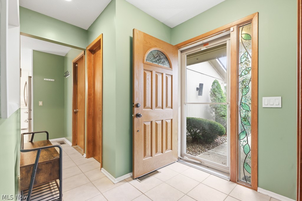 Meadows Condo - Residential