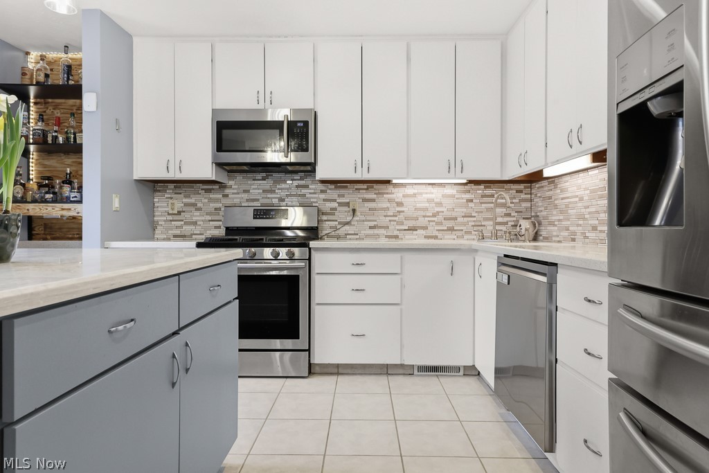 Meadows Condo - Residential