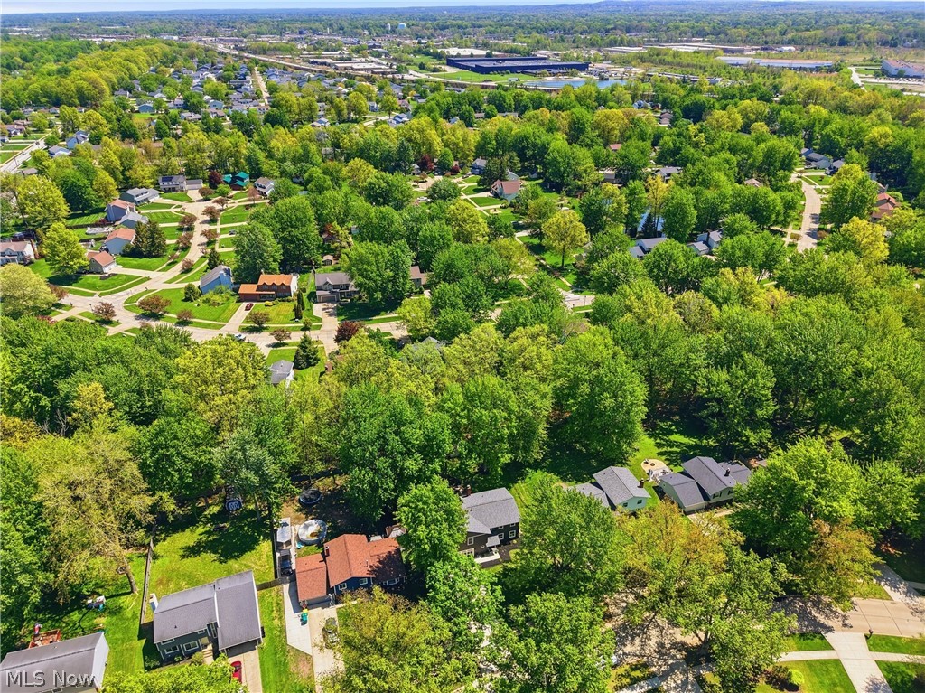Hallworth Manor Estates 01 - Residential