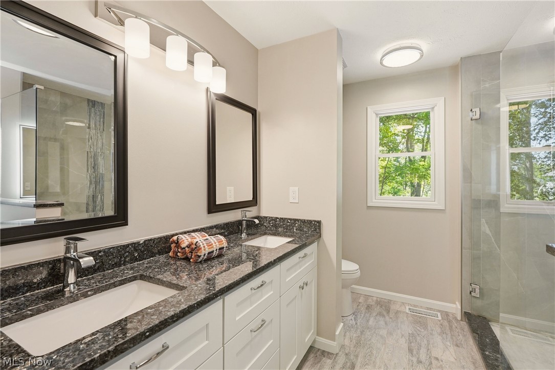 Hallworth Manor Estates 01 - Residential