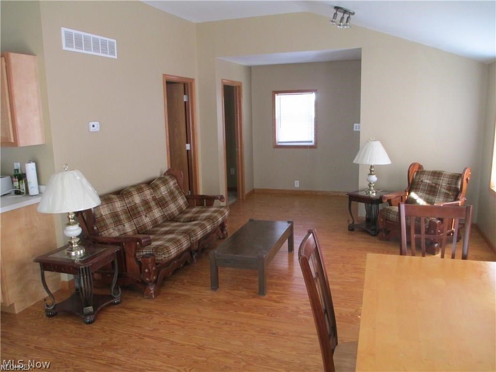 Urban Terrace Add - Residential Lease