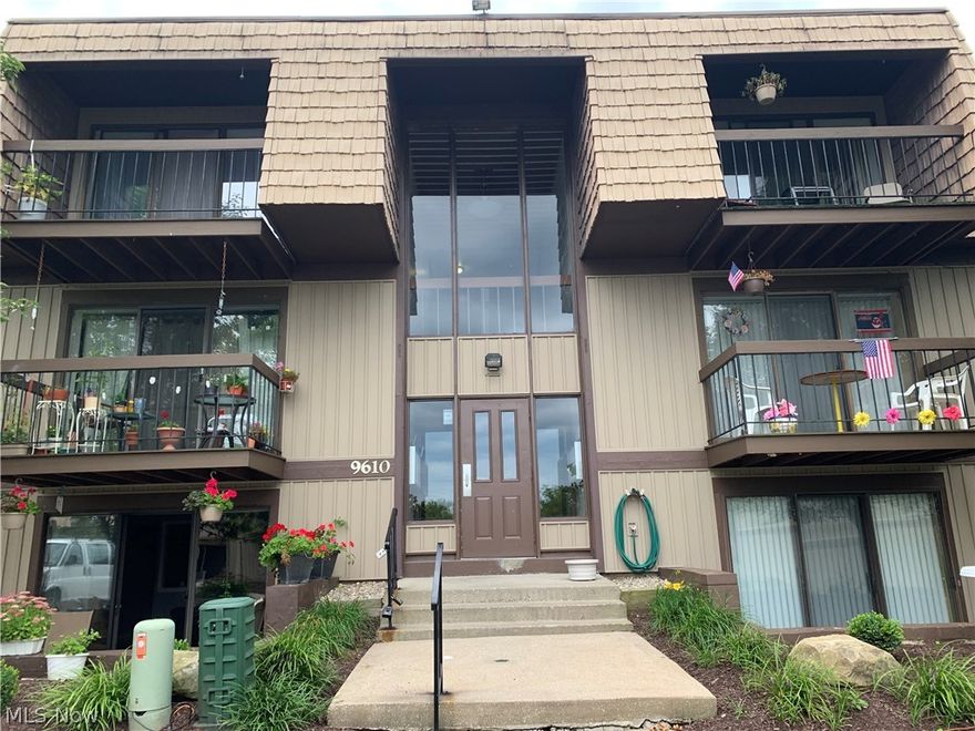 First floor living at it finest!!!!!!  Completely remodeled 1st floor condo right in the heart of North Royalton,  upon entry of this spacious home  you are instantly greeted by beautiful laminate flooring that  leads you straight in to the large and bright  living room that’s  overlooking your 1st  floor private patio  , this home features a nicely sized kitchen equipped with granite counter tops, tiled flooring and stainless steel appliances that stay!!! this home also features a large master bedroom with luxury vinyl flooring and tons of closet space, the recently updated bathroom features a walk in tiled shower, tiled flooring and vanity, if that’s not enough how about in suite laundry room to finish it off!!!!  All recent updates include laminate flooring throughout the living room, tiled flooring and granite counter tops in kitchen, vinyl flooring in master bedroom, concrete patio, and freshly painted walls