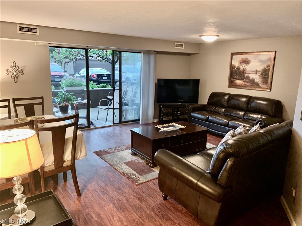 Sunrise Cove Condo 01 - Residential