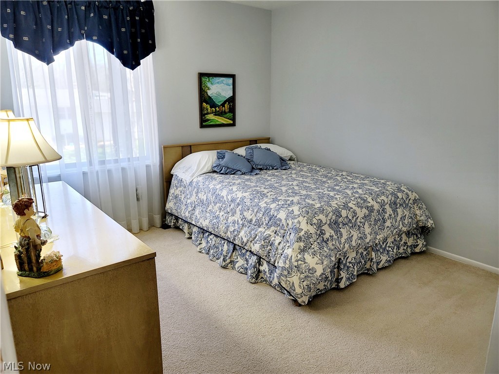 Aurora Shores - Residential