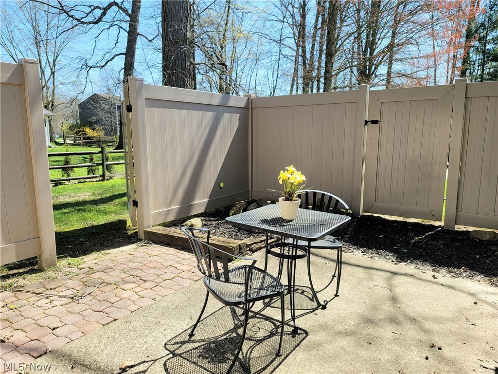 Aurora Shores - Residential