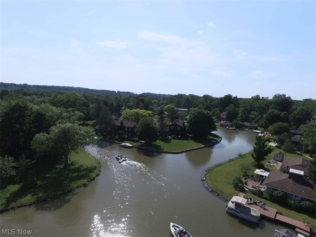 Aurora Shores - Residential