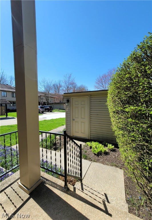 Aurora Shores - Residential