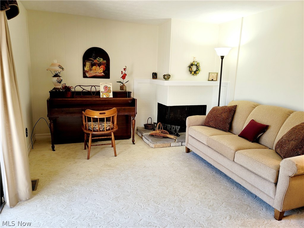 Aurora Shores - Residential