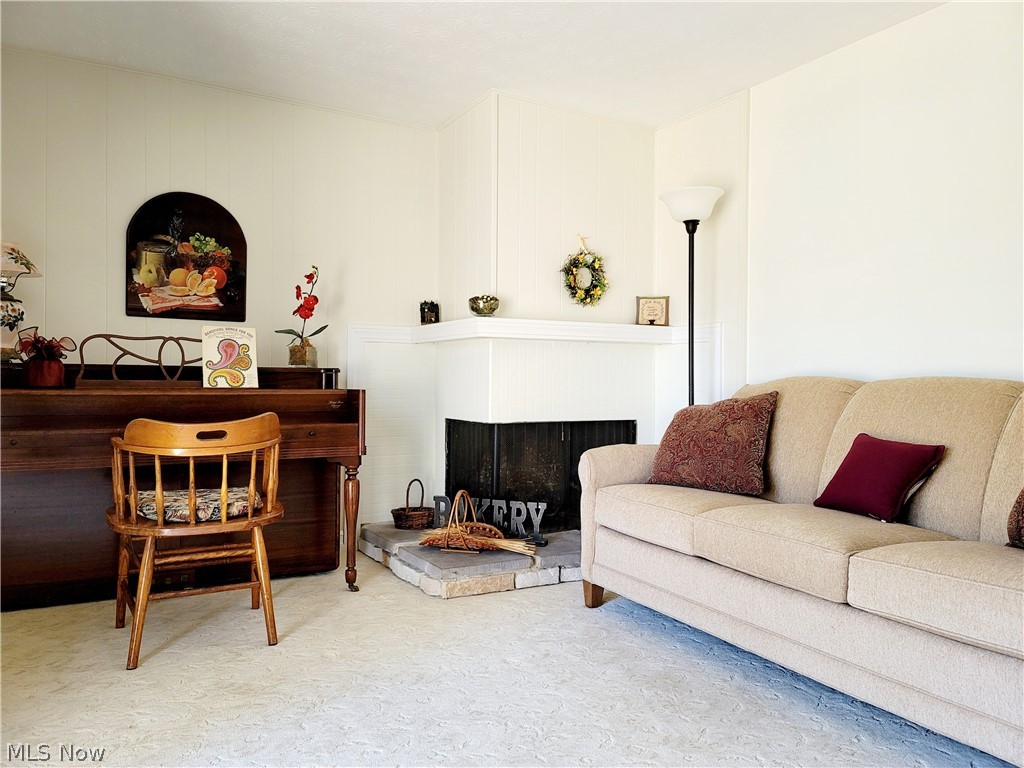 Aurora Shores - Residential