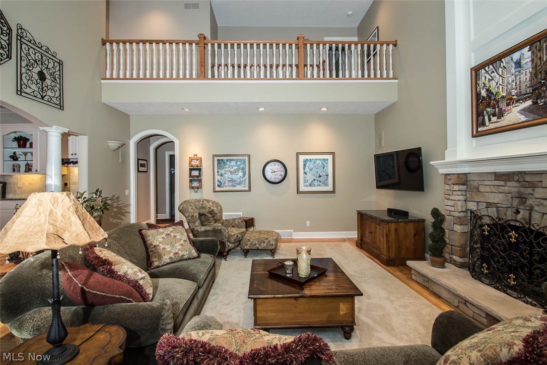 Canyon Lakes - Residential