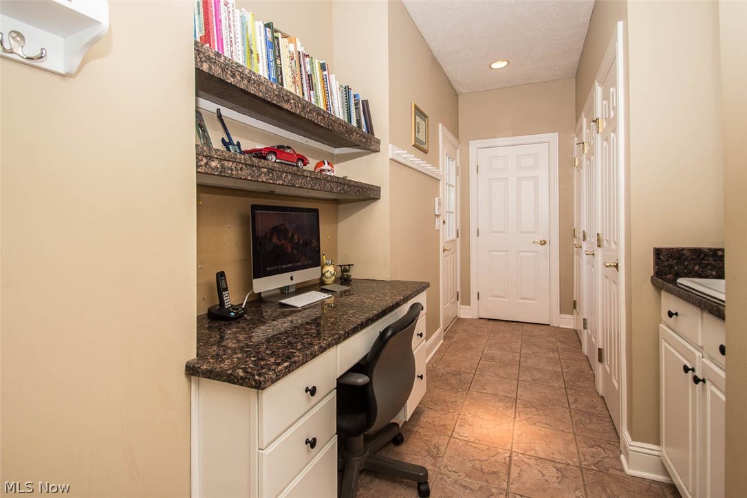 Canyon Lakes - Residential