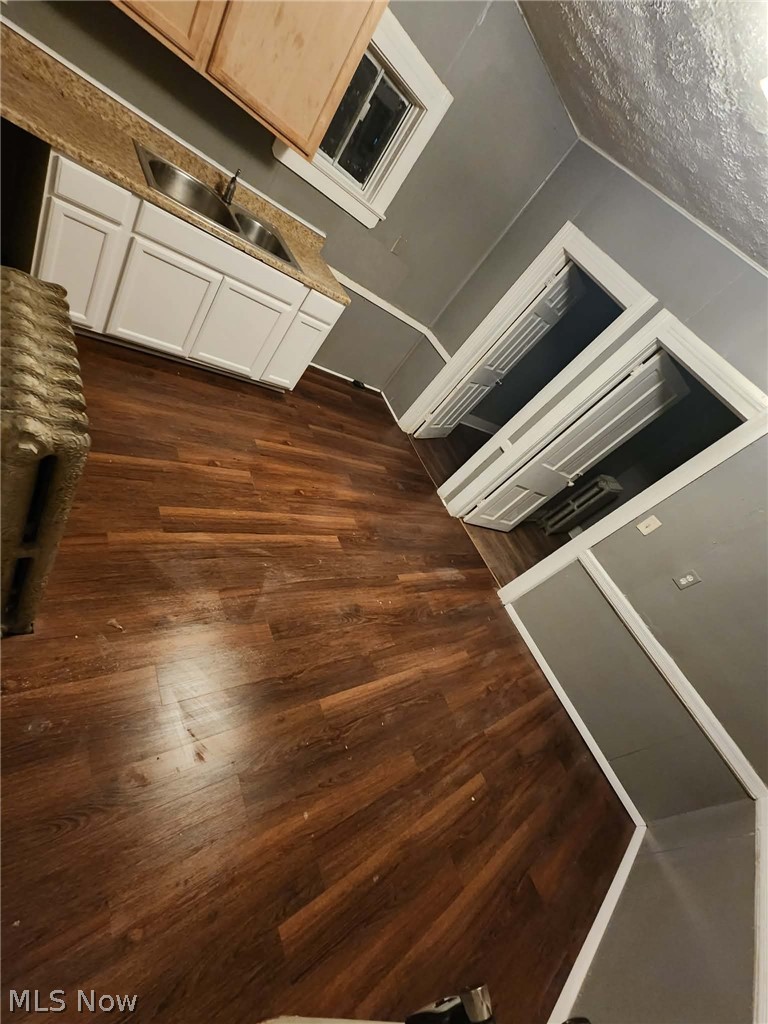 Gilbert Hogans 03 - Residential Income