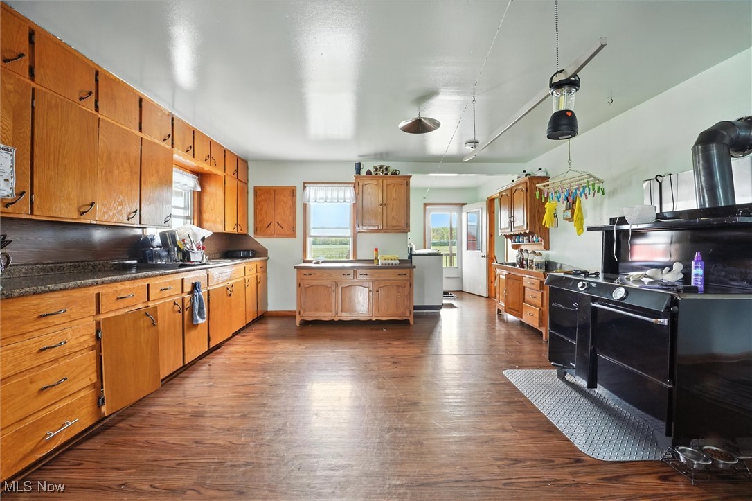 Connecticut Western Reserve - Residential