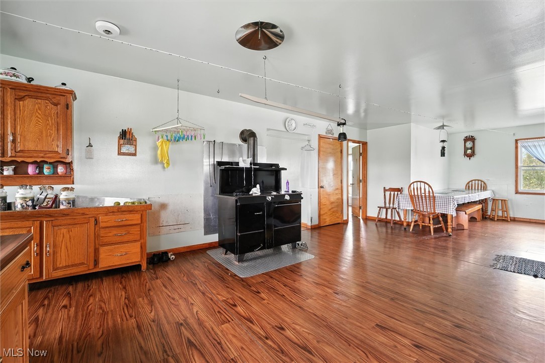 Connecticut Western Reserve - Residential