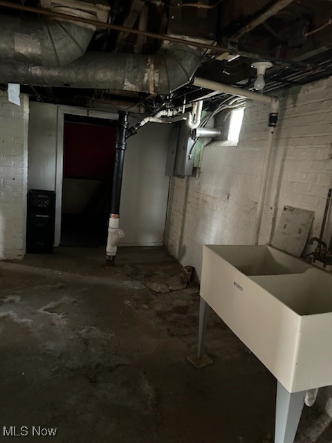 Independence 01 - Residential Income