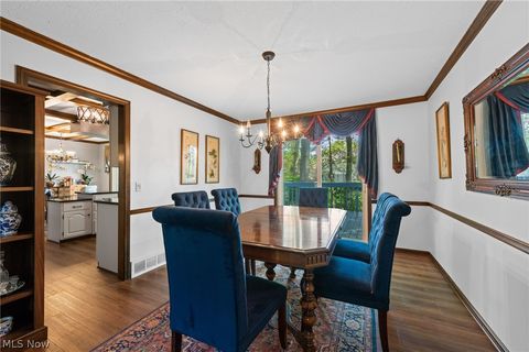 Tiny photo for 1697 Holdens Arbor Run, Westlake, OH 44145 (MLS # 5210163)