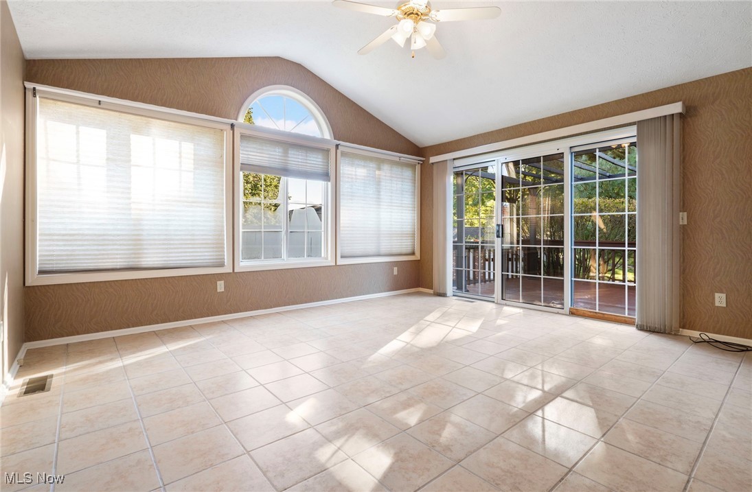 Bob O Link Villas - Residential