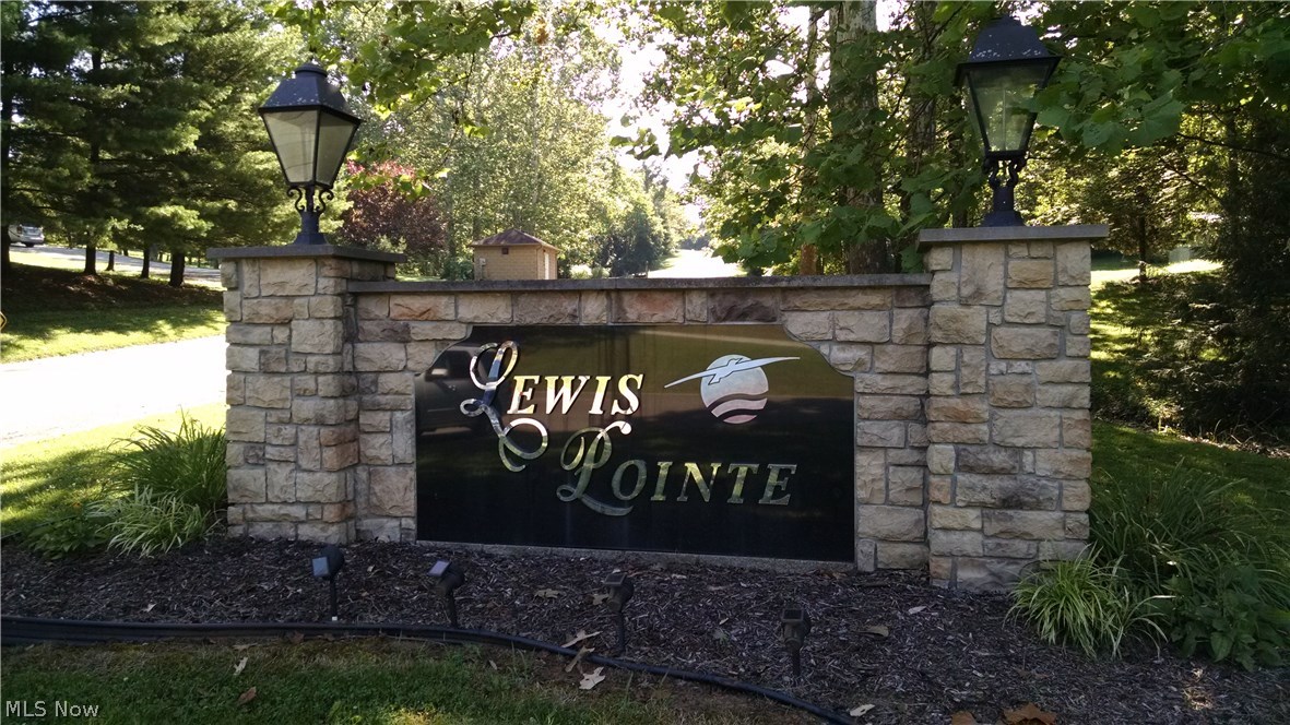 Lewis Pointe - Land