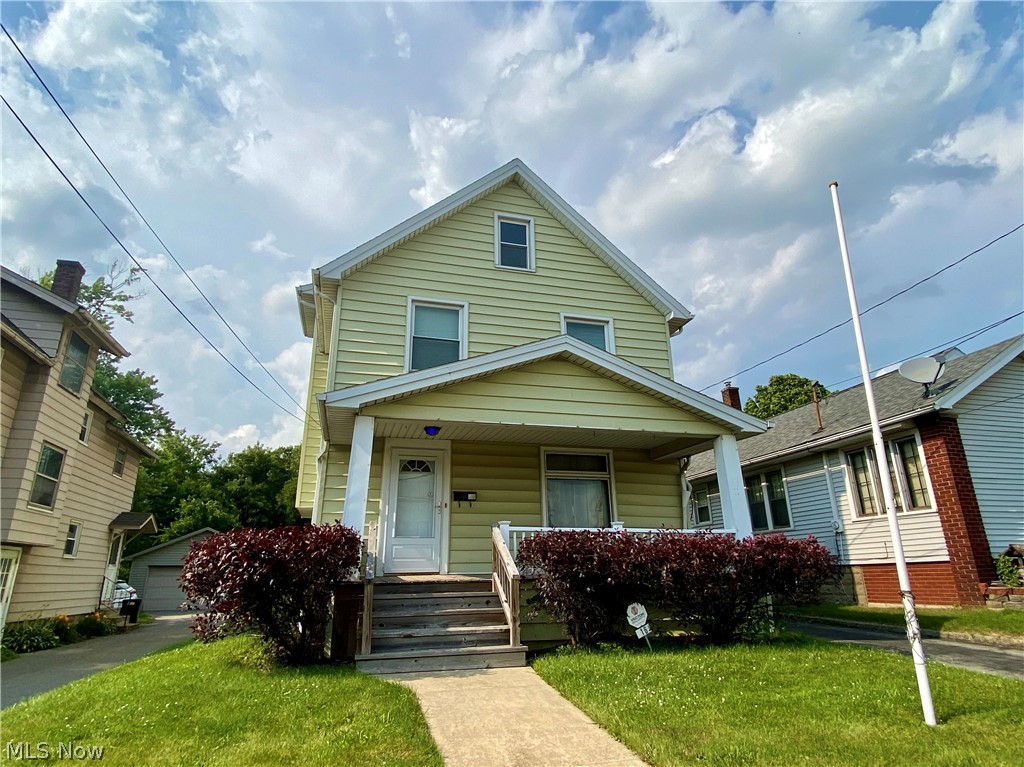 Townsend Villa - Residential