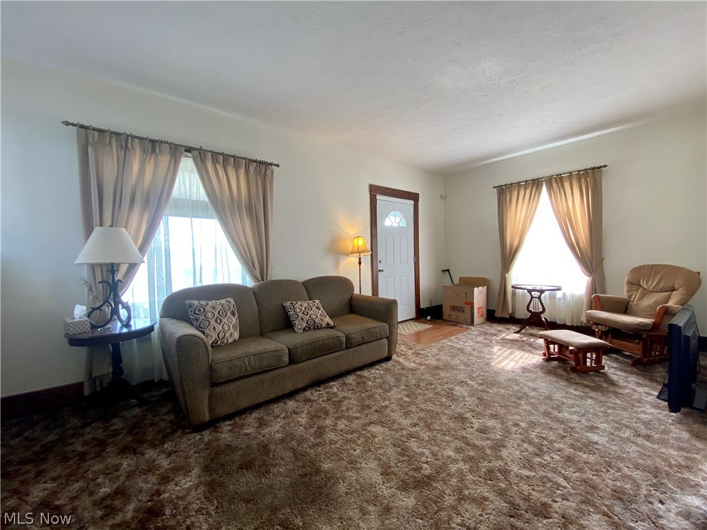 Townsend Villa - Residential