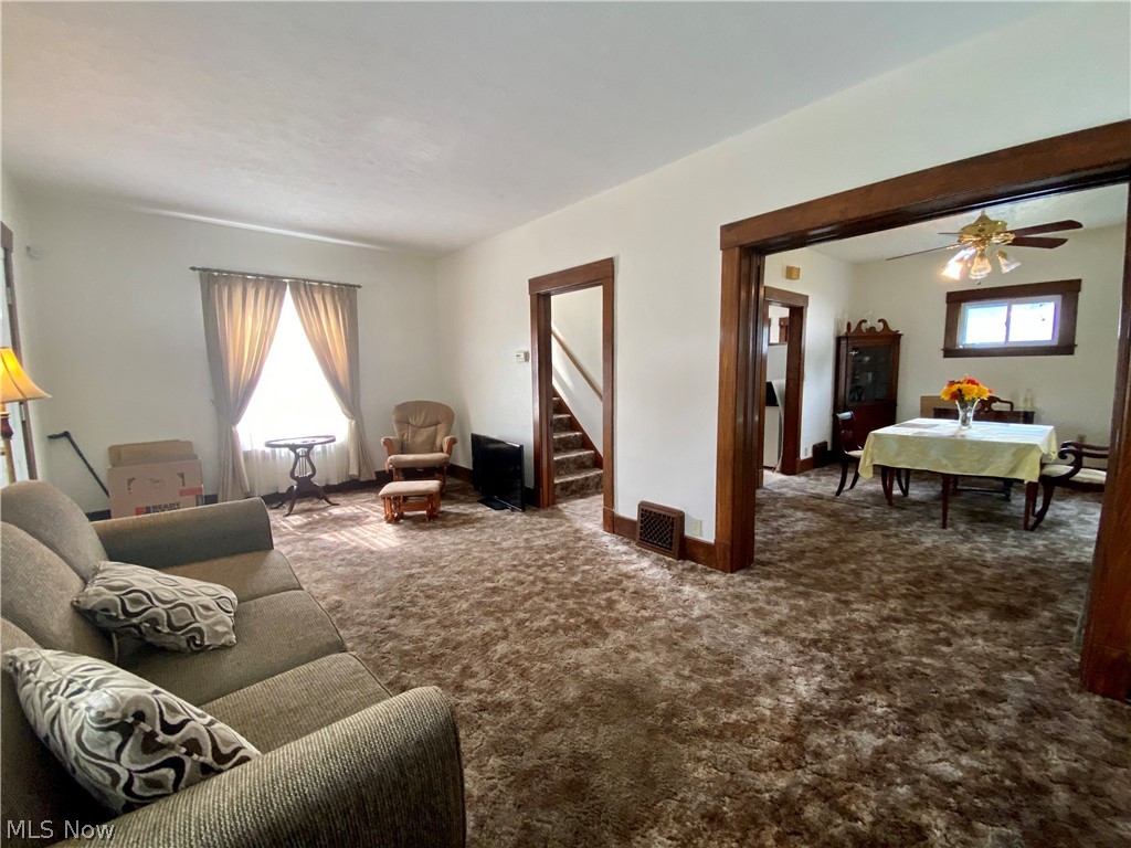 Townsend Villa - Residential