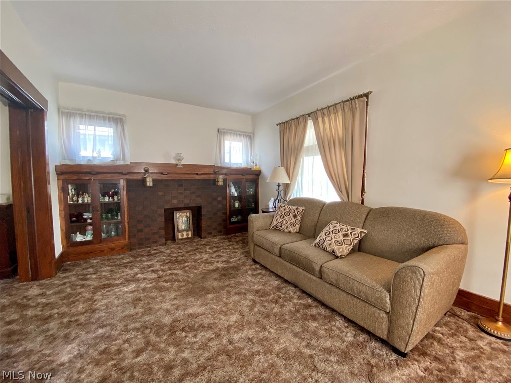 Townsend Villa - Residential