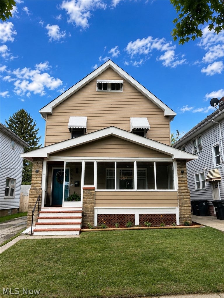 Photo of 3545 W 129th Street, Cleveland, OH 44111 (MLS # 5220975)
