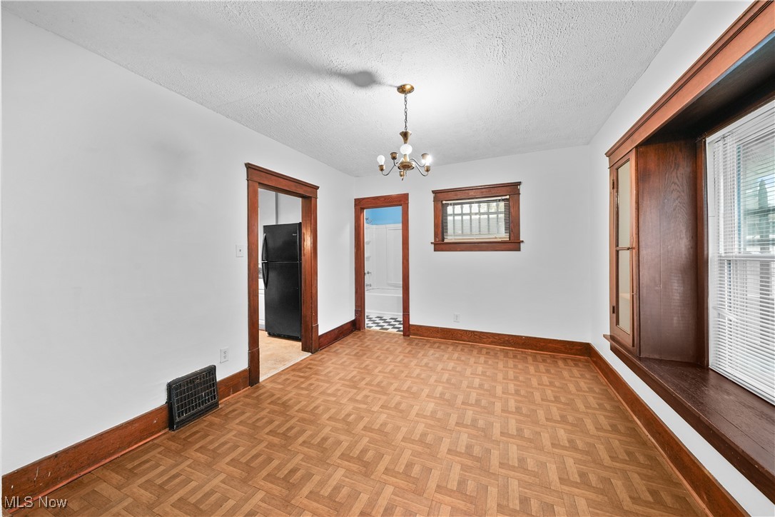 Voris - Residential
