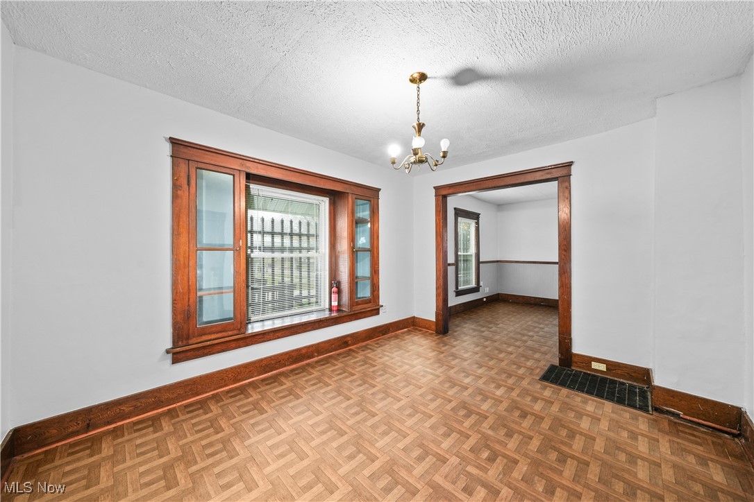 Voris - Residential