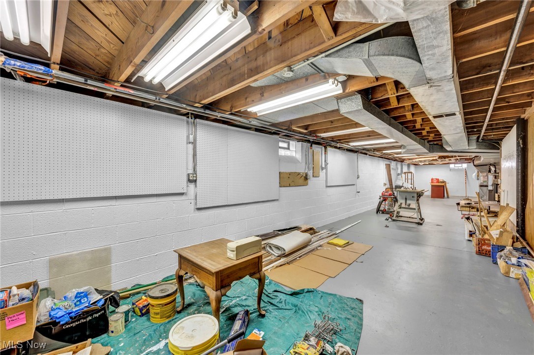 Melvin F Freelands Westhill E - Residential