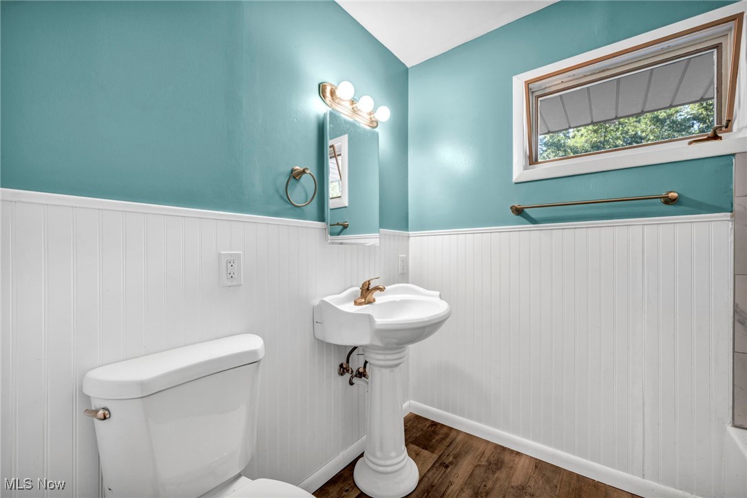 Melvin F Freelands Westhill E - Residential