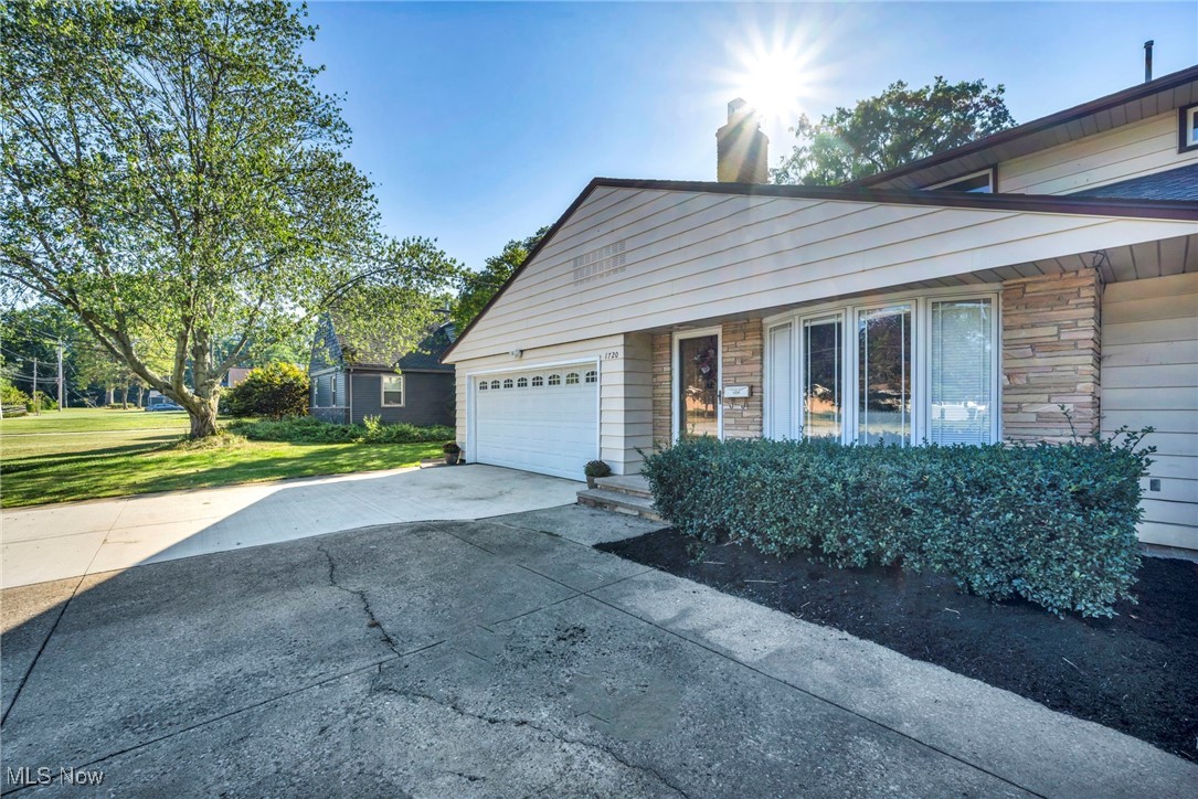 Melvin F Freelands Westhill E - Residential