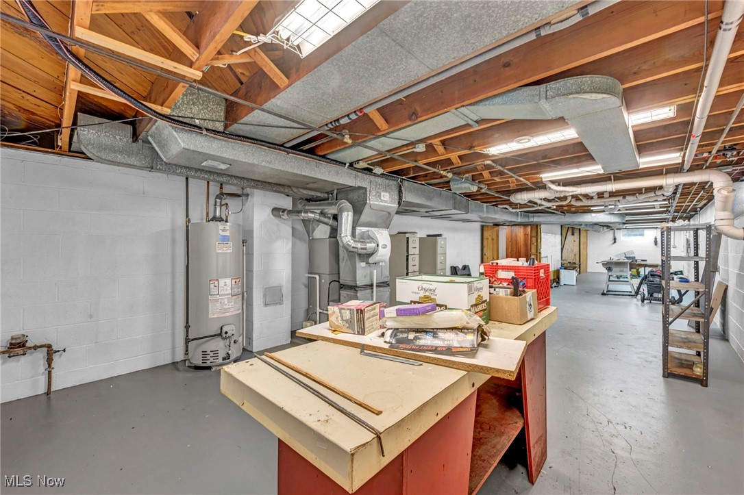 Melvin F Freelands Westhill E - Residential