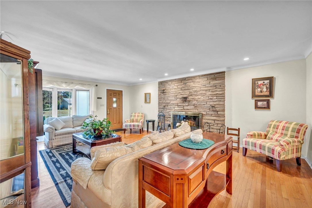 Melvin F Freelands Westhill E - Residential