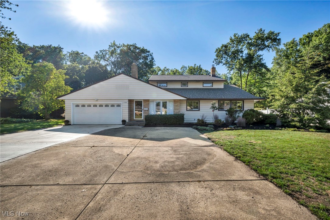 Melvin F Freelands Westhill E - Residential