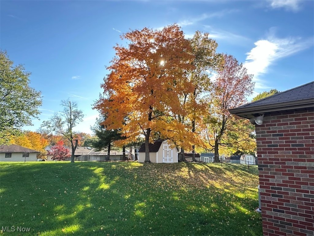 4173 Clearwater Drive, Parma, Ohio image 23