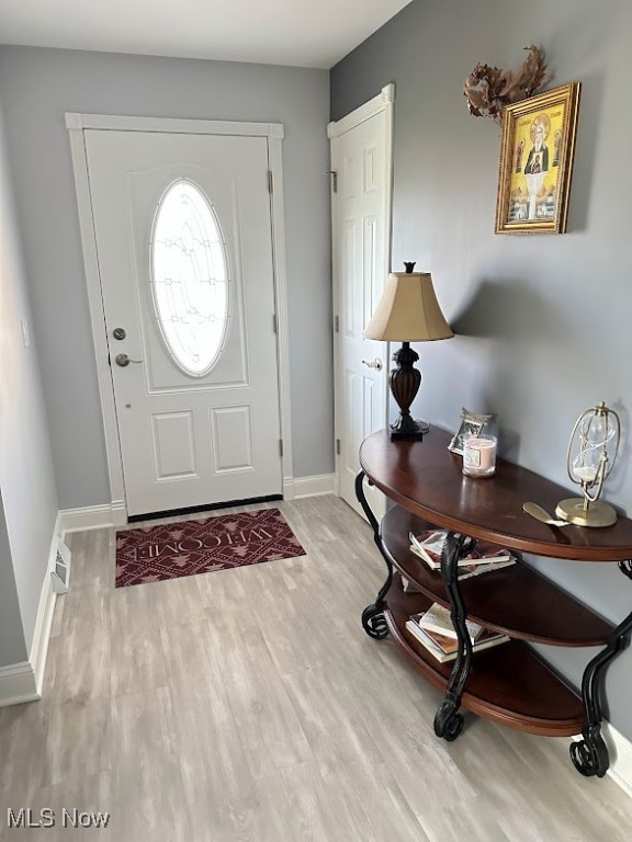 4173 Clearwater Drive, Parma, Ohio image 4