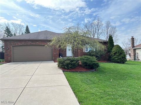 4173 Clearwater Drive, Parma, OH 44134 - #: 5113271