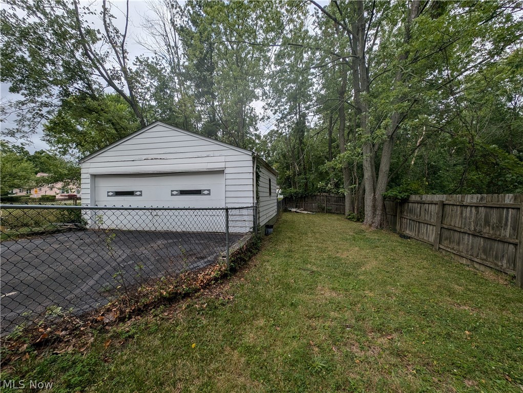 Friend - Residential